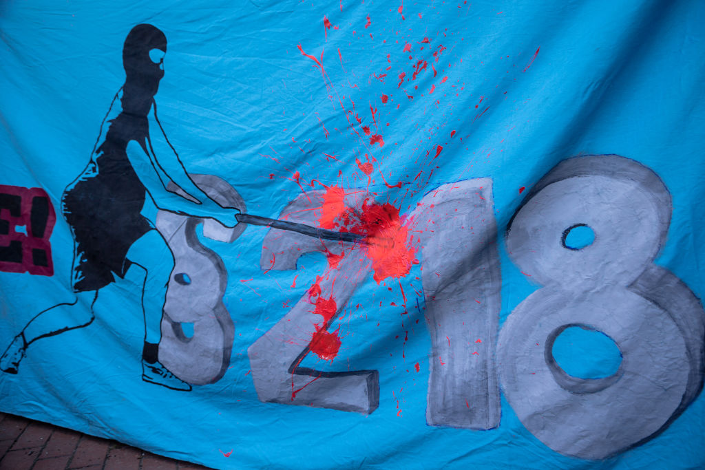 Protesters Demonstrate Against Trial Of Doctors Who Offered Abortion Information