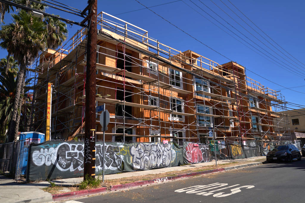 Housing Market Continues To Slow Down, As Federal Reserve Raises Interest Rates