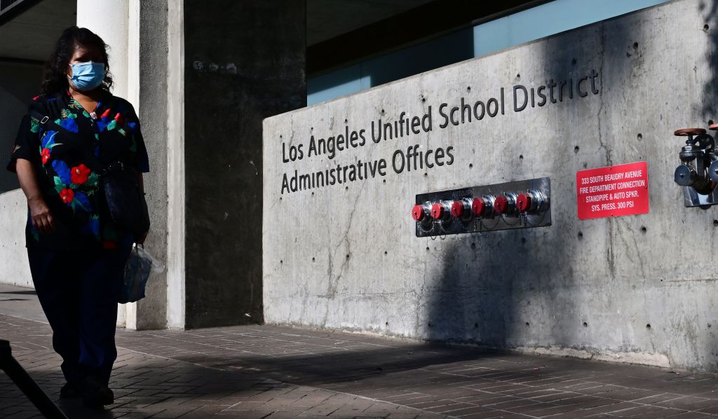 US-EDUCATION-CRIME-HACKERS