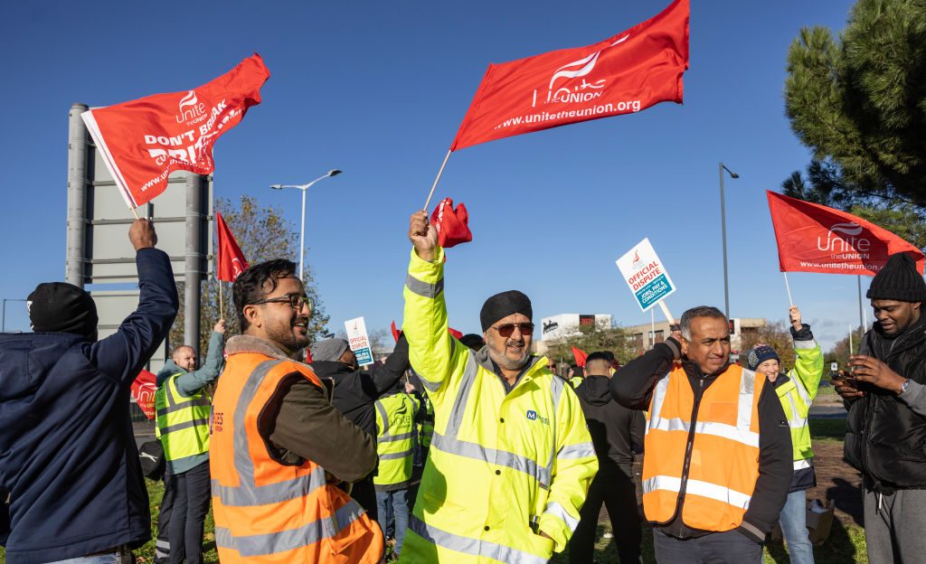 Heathrow Airport Staff Go On Strike Over Pay