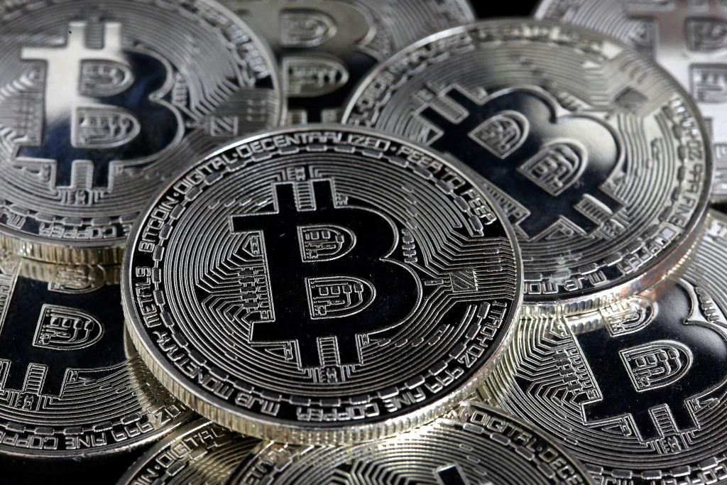 Digital Cryptocurrency Bitcoin : Illustration