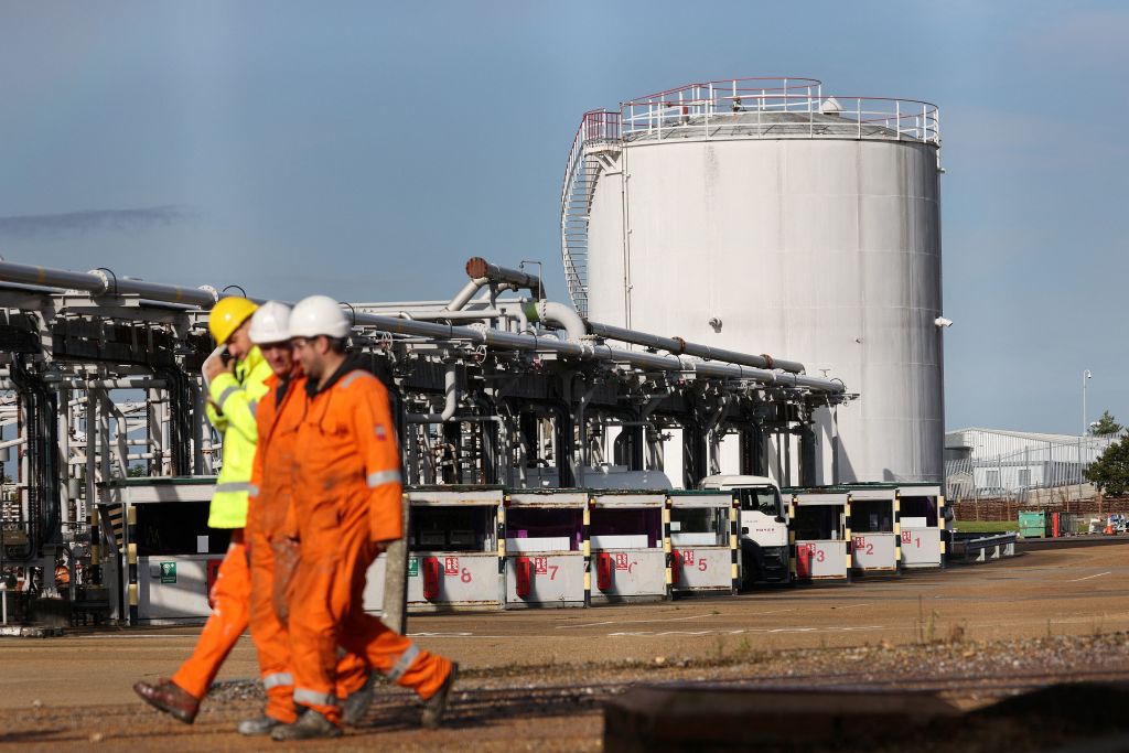 BRITAIN-PETROL-ENERGY-GOVERNMENT-SHORTAGES