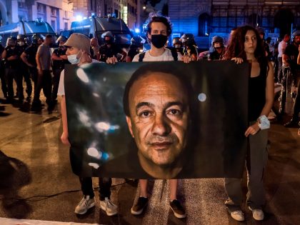 Solidarity Protest For Ex-Mayor Convicted Of Helping Illegal Immigration