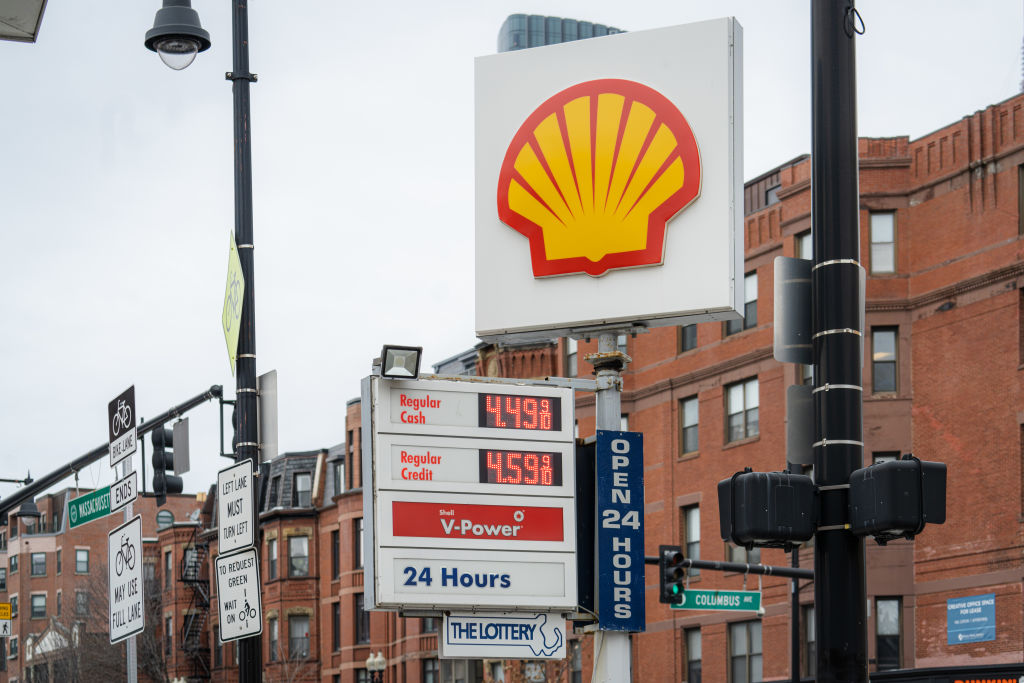 Democrats Split Over Energy As Gas Prices Rise, Ukraine At War