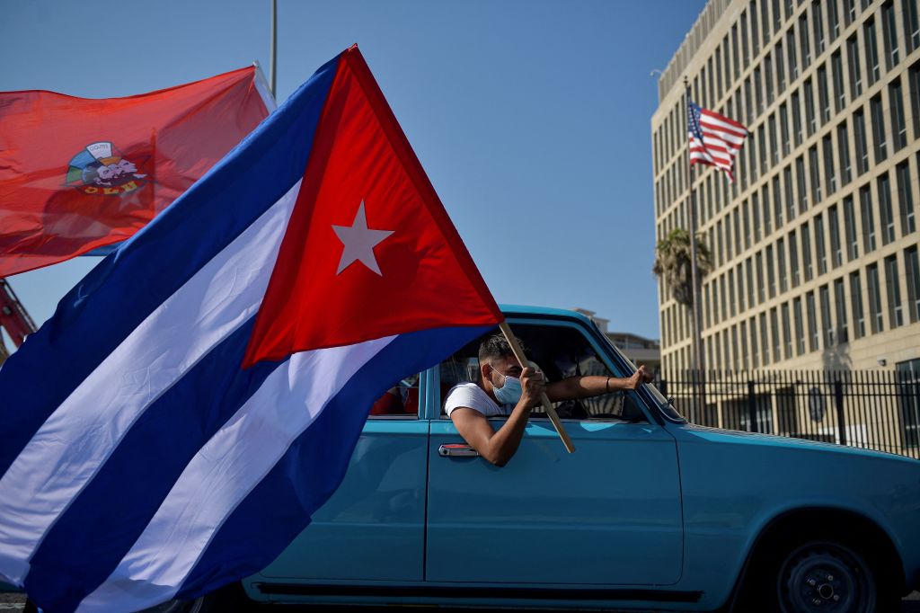 TOPSHOT-CUBA-US-BLOCKADE-DEMO
