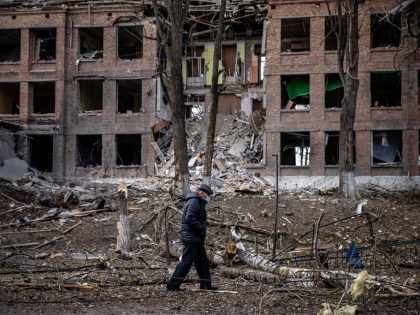 TOPSHOT-UKRAINE-RUSSIA-CONFLICT