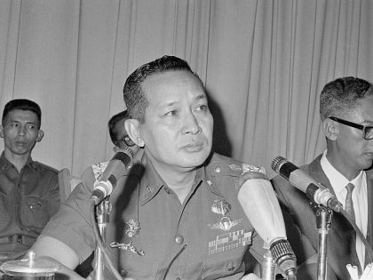 Suharto Speaks at Press Conference