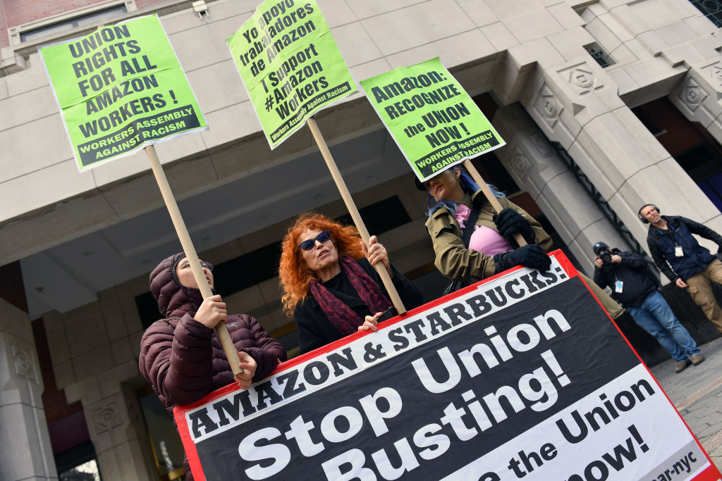 US-UNION-RETAIL-AMAZON