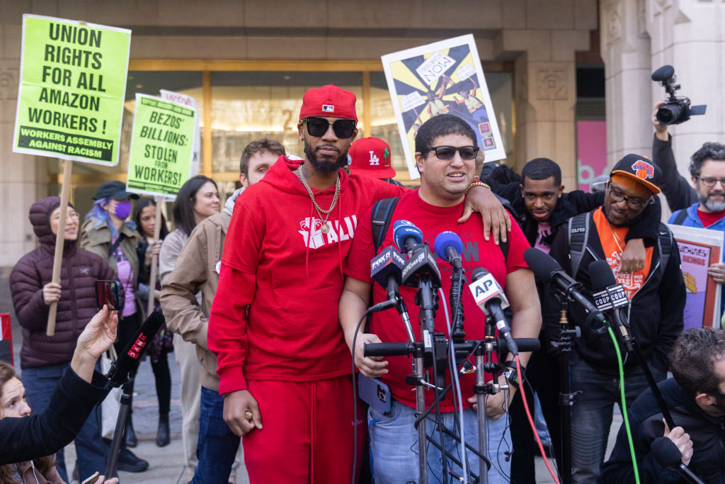 Amazon Pro-Union Votes Lead In New York