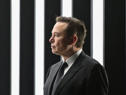 GERMANY-ECONOMY-AUTOMOBILE-TESLA