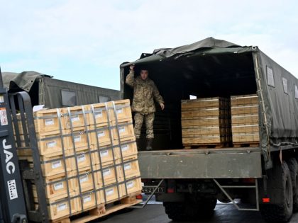 UKRAINE-US-RUSSIA-CONFLICT-DEFENCE-AID