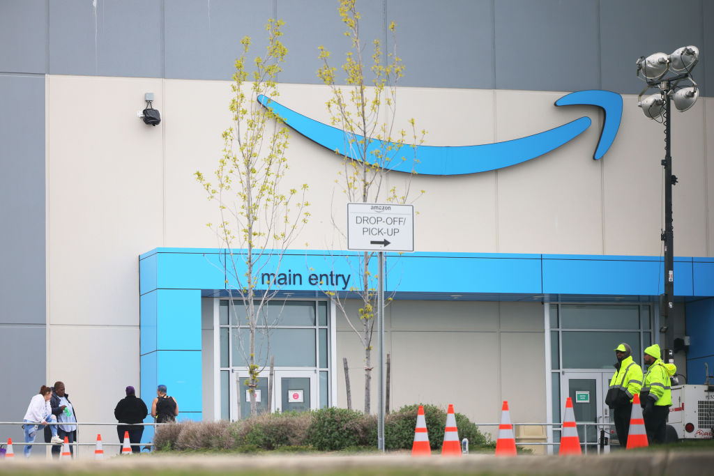 Another Amazon Facility In Staten Island Holds Unionization Vote