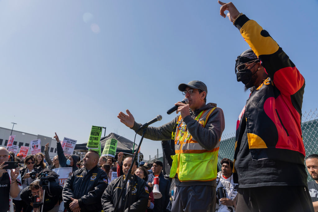 A rally before the Amazon union's next vote