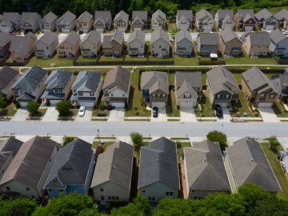 Booming U.S. Recovery Is Leaving Some Communities Completely Behind
