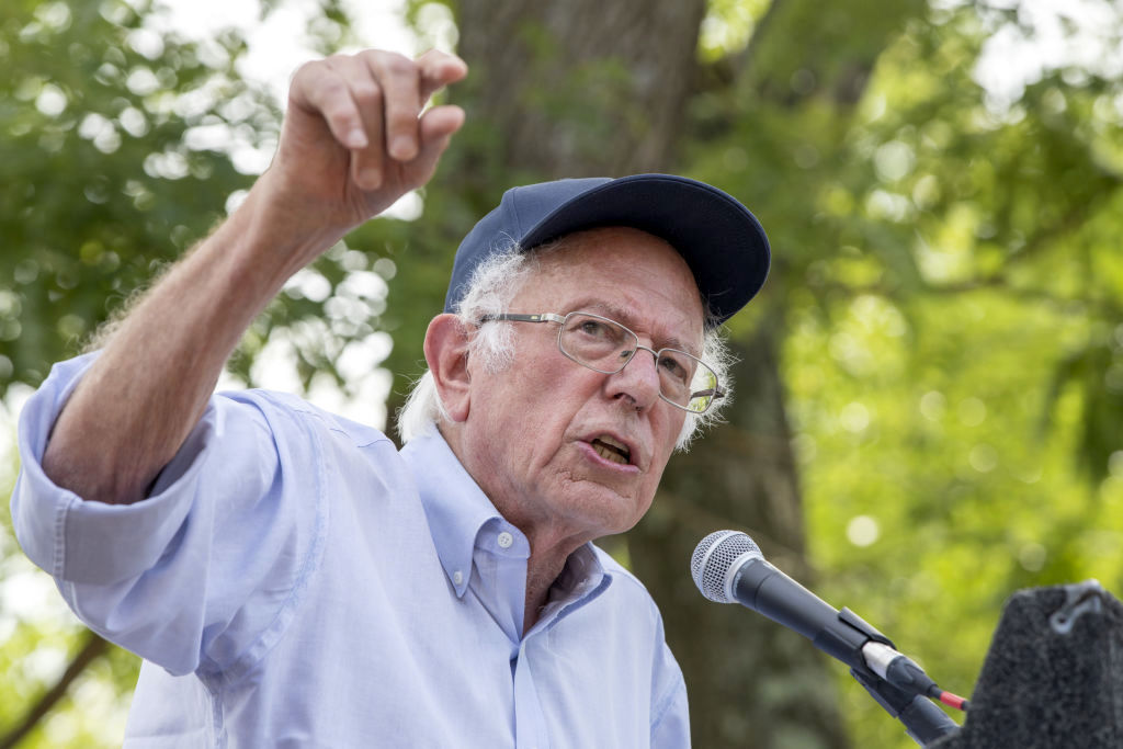 Senator Sanders &amp;amp; Union Leaders Hold 'The Working Class: Fighting Back Against Corporate Greed' Rally