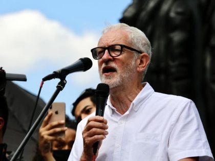 Demonstration in London in support of Palestinians