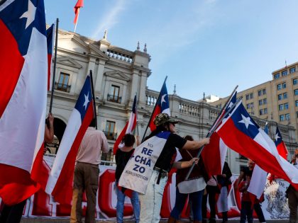 CHILE-CONSTITUTION-REFERENDUM-PROTEST