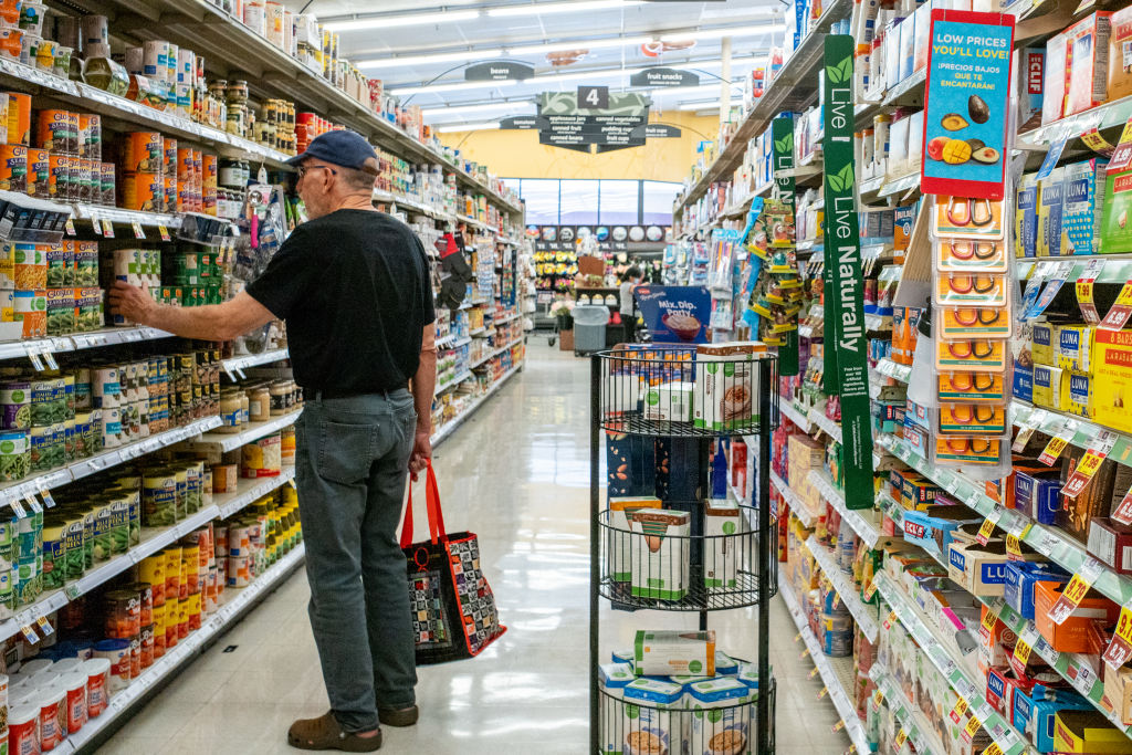 Retail Report Shows Consumer Spent More On Goods In June