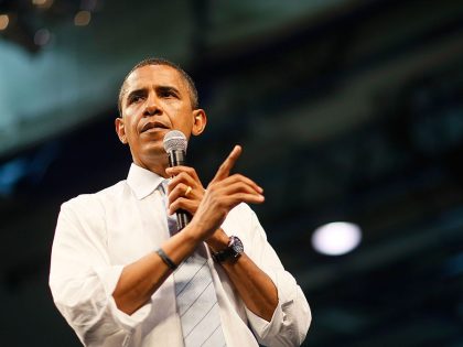 Barack Obama Campaigns In Virginia