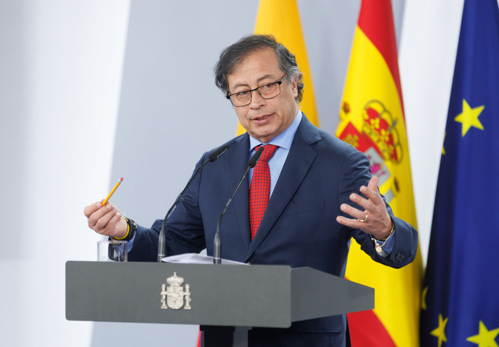 Sanchez Receives The President Of Colombia, Gustavo Petro