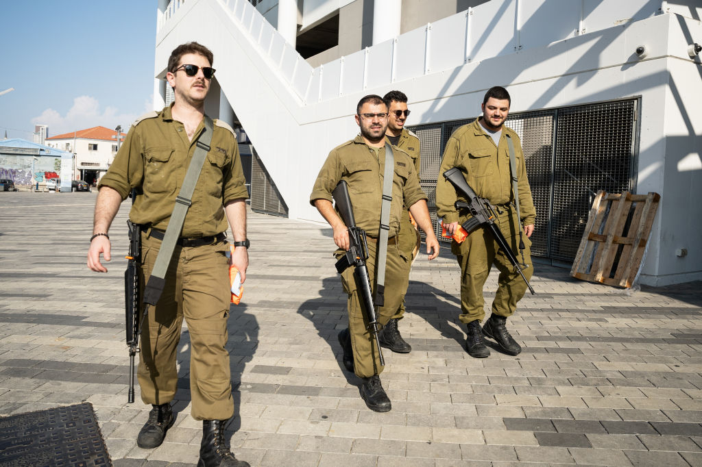 Daily Life In Streets Of Tel Aviv During The War