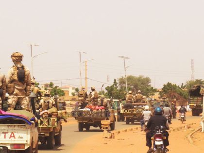 France starts withdrawing troops from Niger