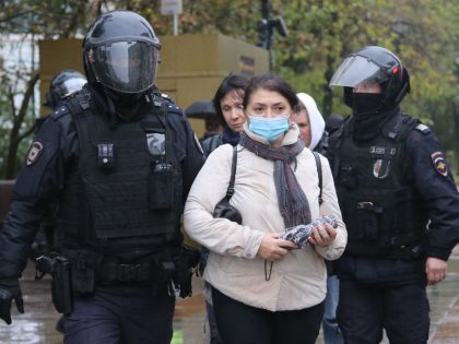 Protestors Gather At Unsanctioned Anti-war And Anti-mobilization Rally In Moscow
