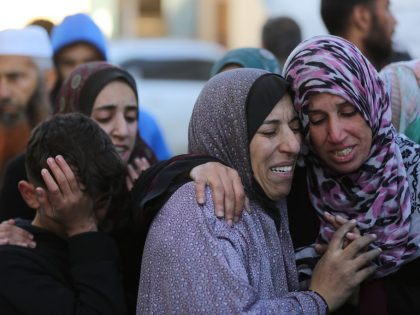MIDEAST-GAZA-DEIR EL-BALAH-AIRSTRIKE-CASUALTIES