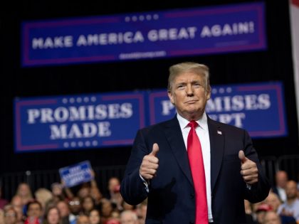 US-POLITICS-TRUMP-RALLY