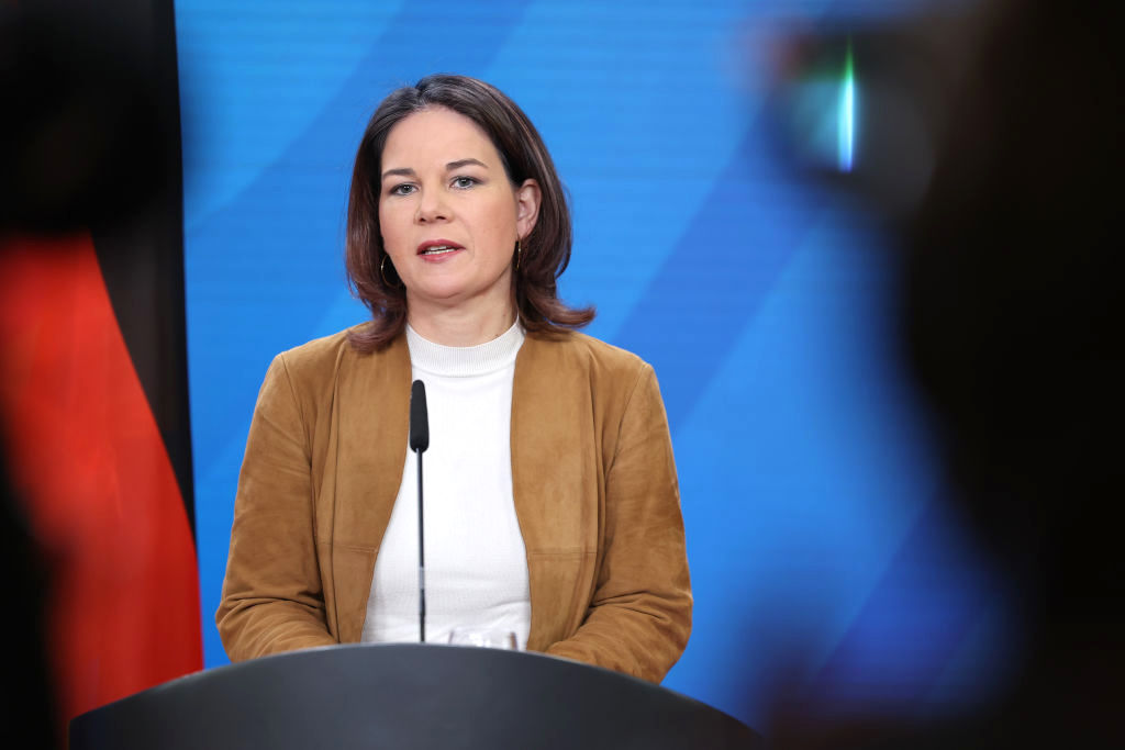 Foreign Minister Annalena Baerbock receives Ararat Mirsojan