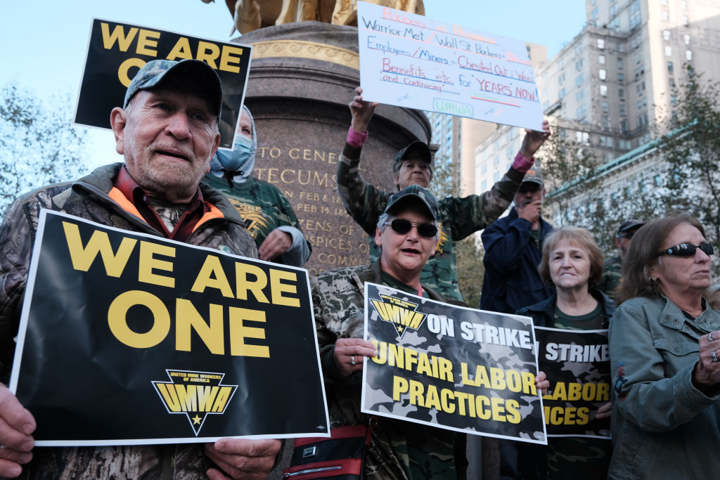 Coal Workers Union Pickets Outside BlackRock Investors In New York City