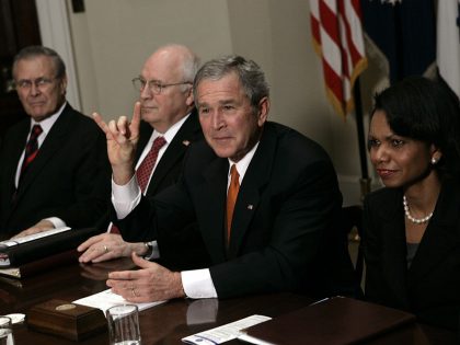 USA - President Bush -Former Secretaries of State and Defense