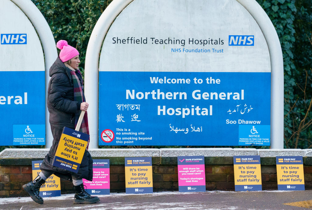 Nurses on Strike Say People Are Dying in UK's Health Service