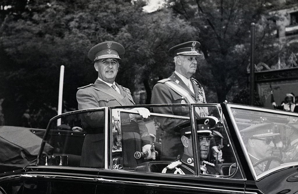 Spanish Generals Reviewing The Troops