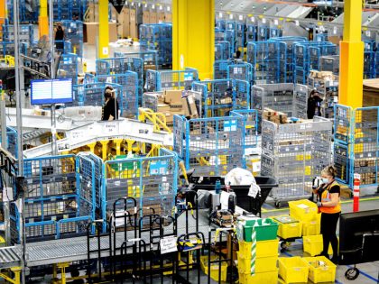 Amazon warehouse in Eastvale