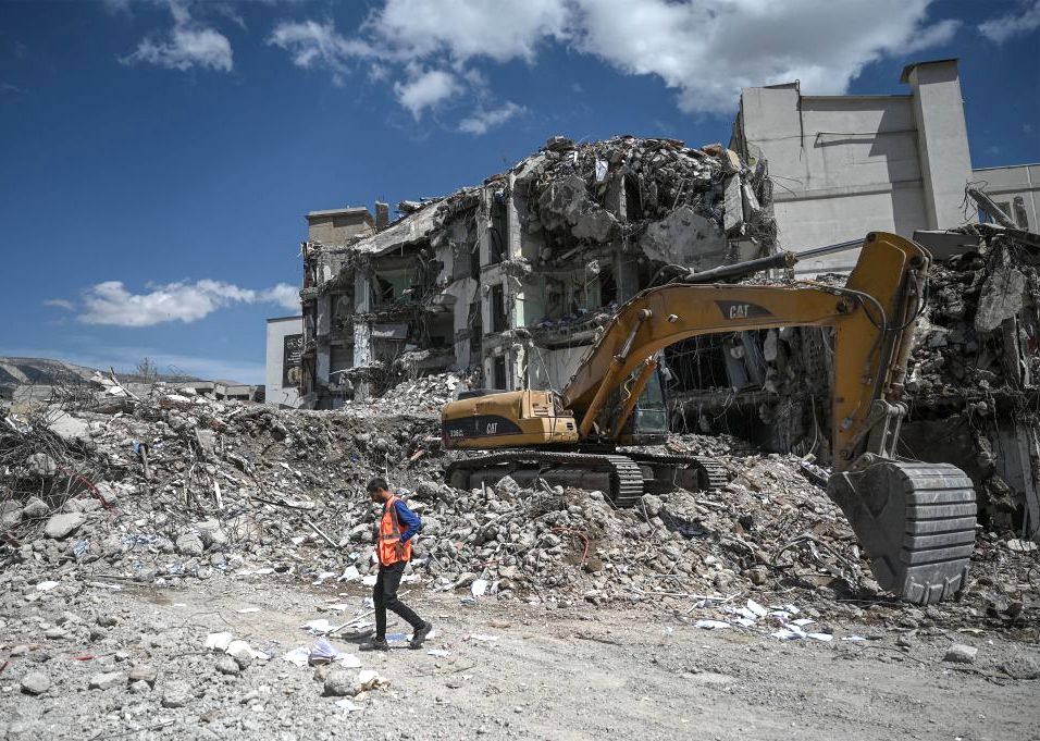 TOPSHOT-TURKEY-SYRIA-QUAKE-POLITICS-VOTE