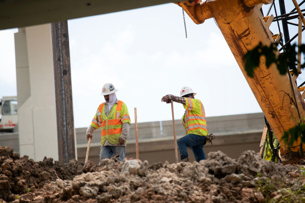 US-CLIMATE-LABOR-WEATHER-HEAT-WAVE
