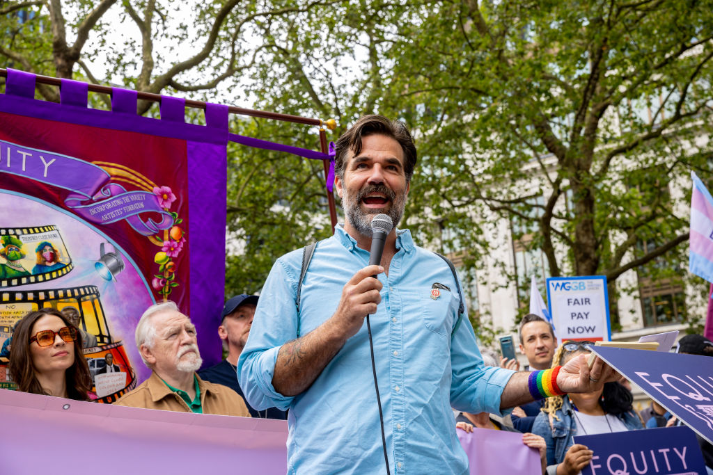 Actors Warn Hollywood Studios Against UK 'Back Door' in Strikes