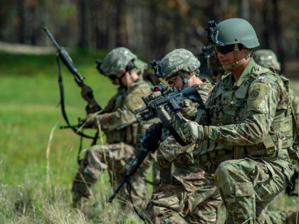 US-MILITARY-TRAINING