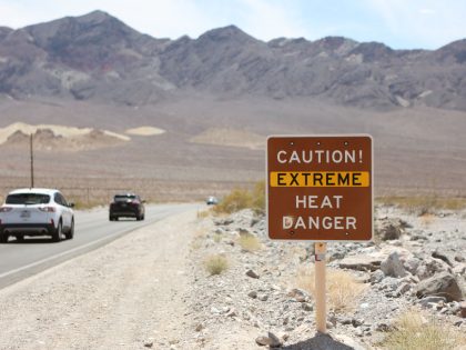 TOPSHOT-US-CLIMATE-WEATHER-HEAT