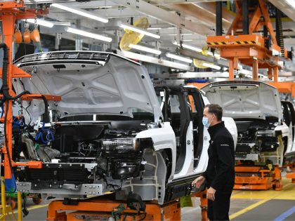 US-POLITICS-BIDEN-AUTOMOBILE-ENVIRONMENT-GM-ENERGY