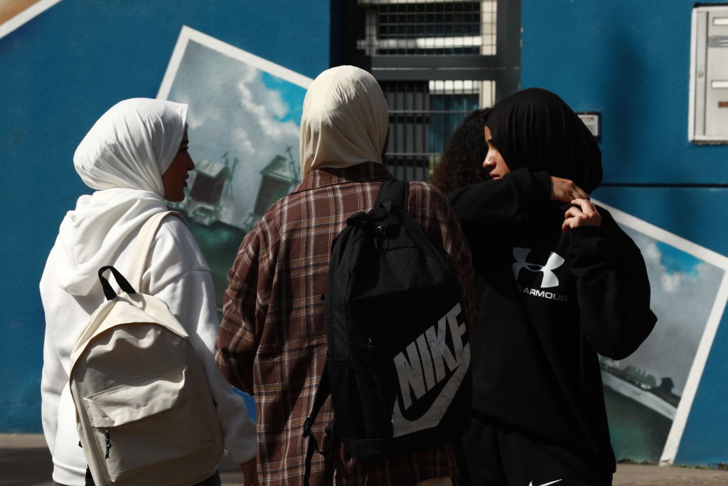 School staff in Paris go on strike after abaya dress ban