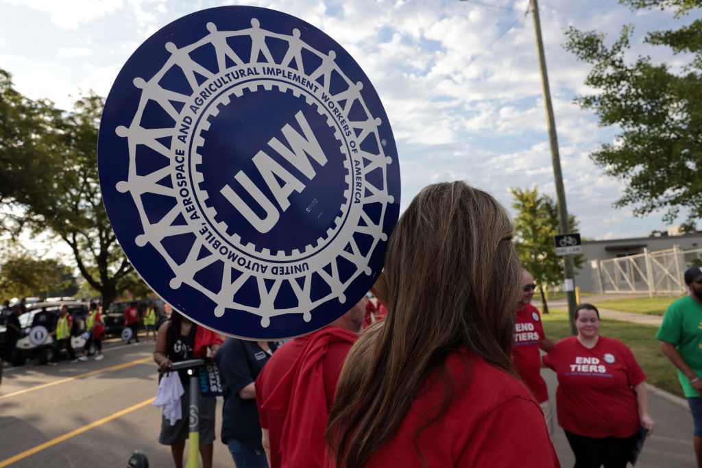 UAW Members Participate In Labor Day Parade