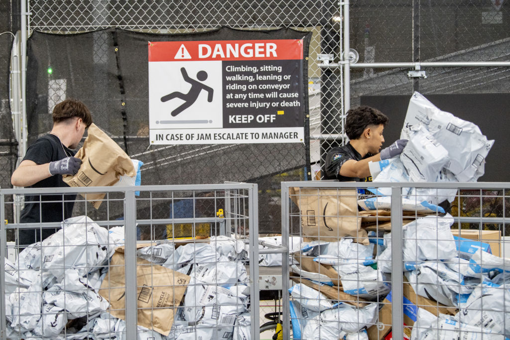 Inside An Amazon Facility On Prime Day