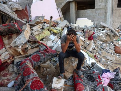 TOPSHOT-PALESTINIAN-ISRAEL-CONFLICT