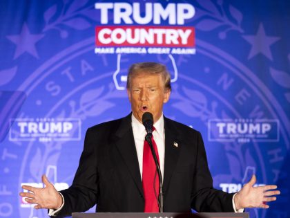 Donald Trump Campaigns In New Hampshire