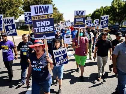 US-AUTOMOBILE-UNIONS-STRIKE