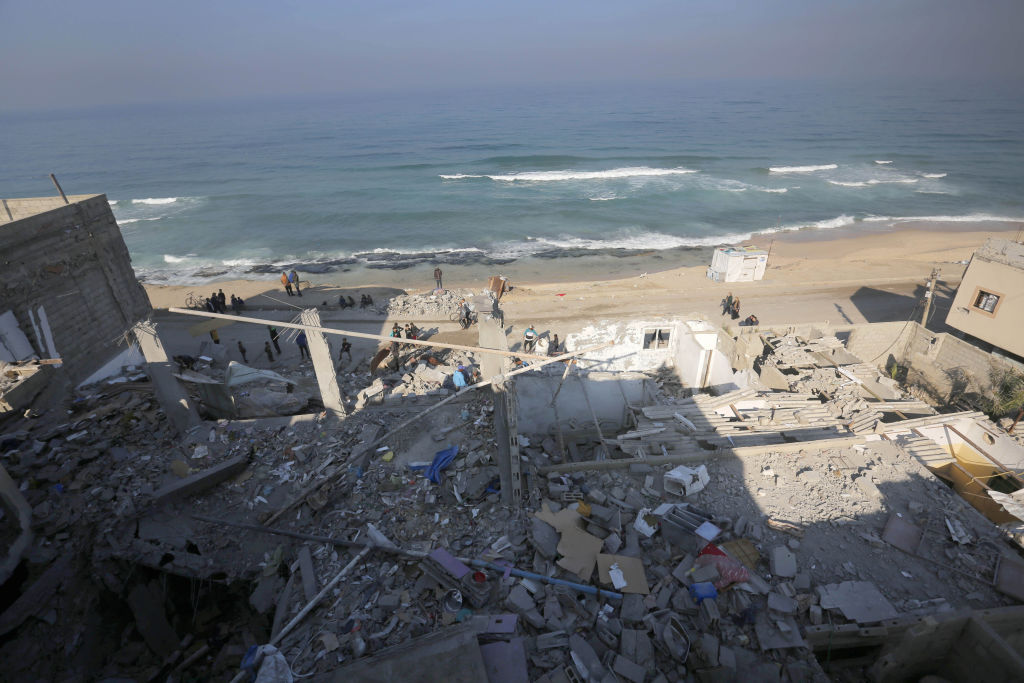 Israeli attacks on Gaza continue