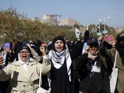 University students protest against US-UK attacks on Houthis in Yemen