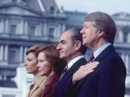 Carters Host Shah of Iran
